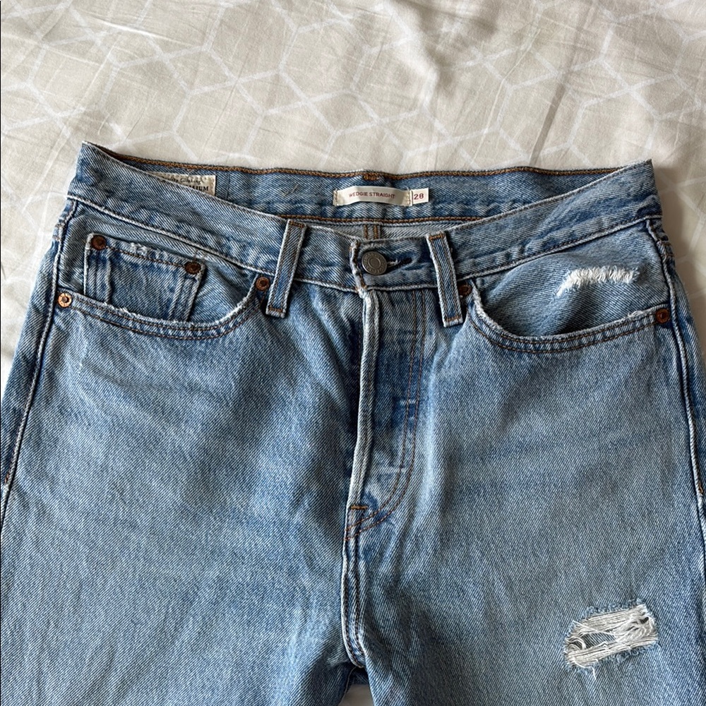 Levi's Relaxed Blue Jeans with Vintage Wash